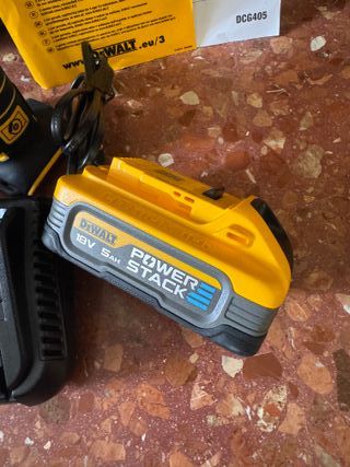 Radial DCG405 XR/18V DeWalt