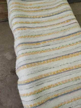 Alfombra de tela a rayas