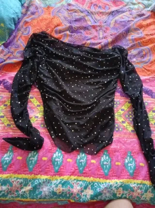 Camiseta fiesta lentejuelas plateadas