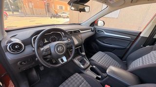 MG ZS 2023