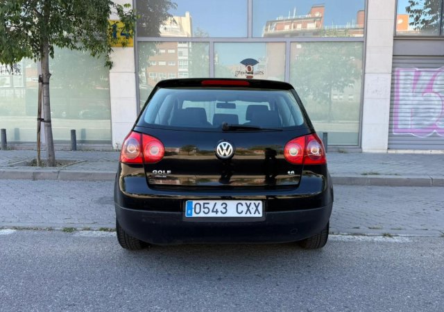 Volkswagen Golf V 2004
