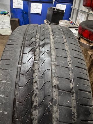Neumático Pirelli scorpion 255/45 R20 101W