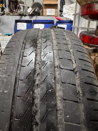 Neumático Pirelli scorpion 255/45 R20 101W