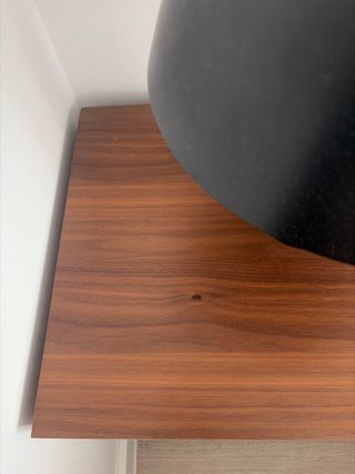 Mesita de noche Vedrana madera y metal