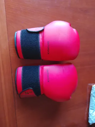 Guantes de boxeo Outshock 14oz