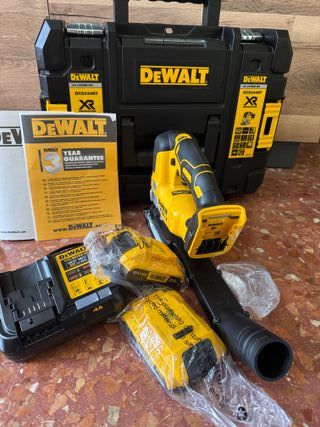 Caladora DeWalt DCS334 XR 18V con maletín