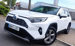 Toyota RAV4 Hibrido 4x4 60.000km PRECIO NEGOCIABLE