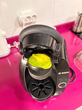 Cafetera Tassimo Bosch Negra