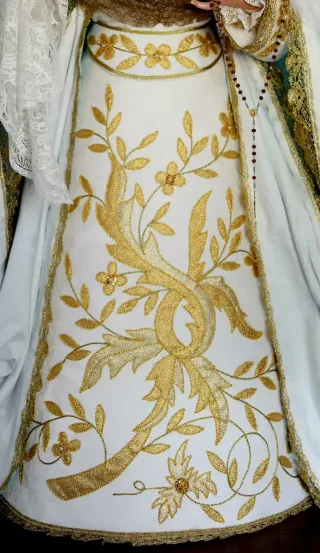 Virgen Dolorosa de vestir 135cm