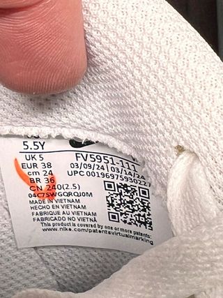 Nike SB Dunk Low Pro - Negro, Verde, Blanco