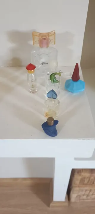 Colección de perfumes,16 de 50ml,6minis y 6 vacias