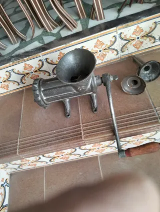 Máquina hacer chorizos antigua ELMA