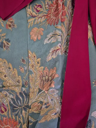 Corpiño regional fallera