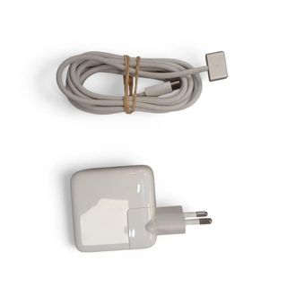 MACBOOK AIR 15" M4 MOD A3241 256GB SSD + CAJA