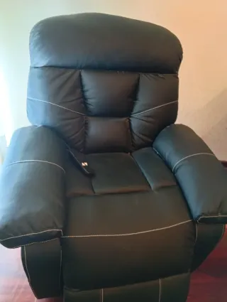Sillón eléctrico multiposición piel negro.NUEVO