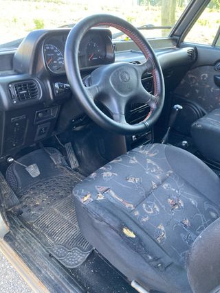 Hyundai Galloper 2001