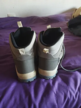 Botas de montaña talla 38
