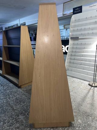 EXPOSITOR PARA COMERCIO