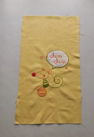 Telas bordadas infantiles