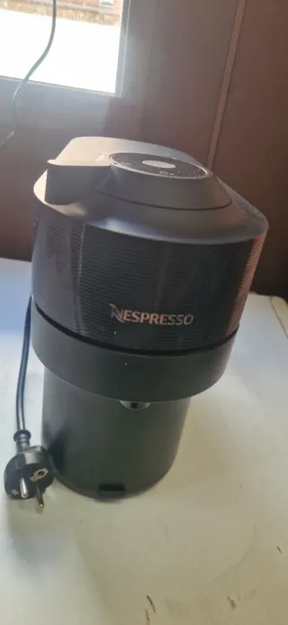 Cafetera Nespresso Essenza Mini