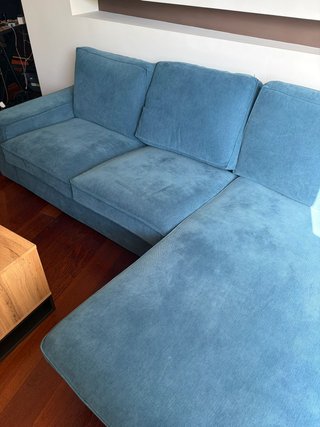 Sofá KIVIK 3 plazas con chaiselongue azul