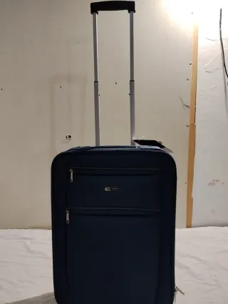 Maleta de mano azul ITACA