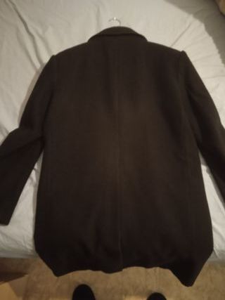 Gabardina negra elegante