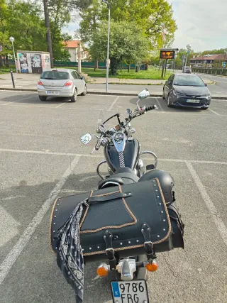 Kawasaki Vulcan 900 Classic Negra