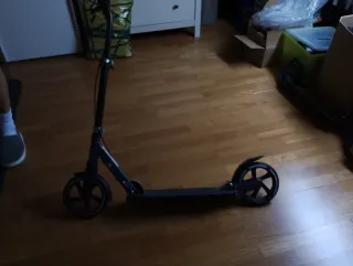 Patinete plegable gris