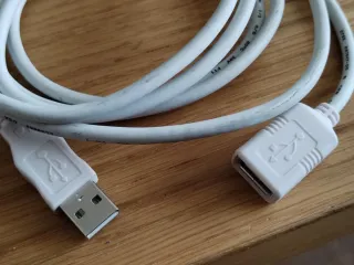 Cable alargador USB blanco
