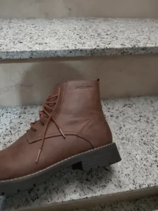 Botas de piel marrones talla 43