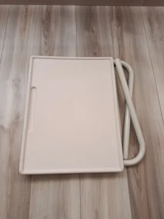 Mesa auxiliar para sofá beige PLEGABLE