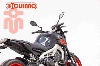 YAMAHA MT 09
