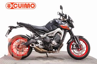 YAMAHA MT 09
