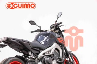 YAMAHA MT 09