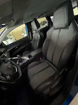 Peugeot 3008 Allure 2022