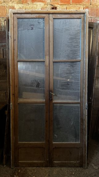 Puerta doble cristalera madera antigua