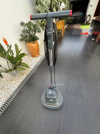 Máquina pulidora de suelos B95