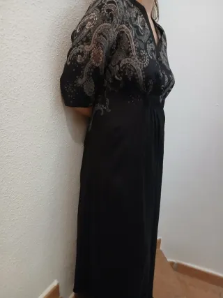 Vestido estampado paisley marca de lujo Gustav.