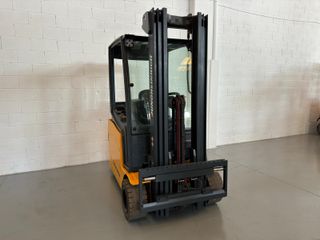 Carretilla Elevadora Jungheinrich 1800 kg
