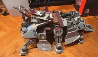 Tanque AT-TE Star Wars