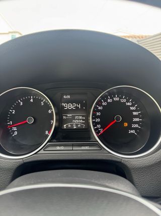 VOLKSWAGEN POLO TSI ADVANCE