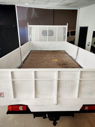Nissan Cabstar 2019
