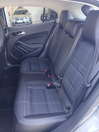 MERCEDES-BENZ - Clase GLA GLA 200 Urban