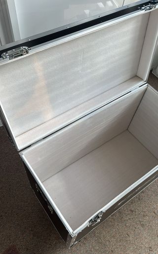 Baúl Flightcase con Ruedas 95x48x74cm
