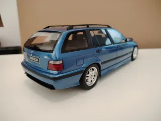 BMW 328i E36 Touring Otto 1/18