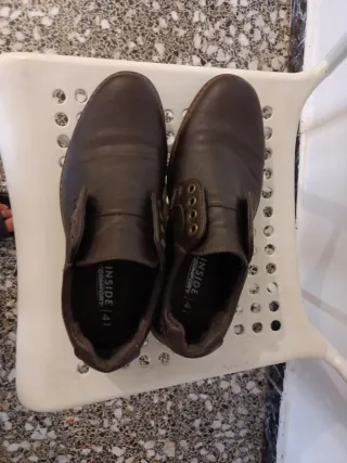 Zapatos de piel marrones