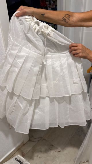 Vestido de comunión con cancan