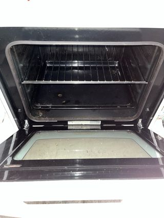 Vitrocerámica y horno Corbero