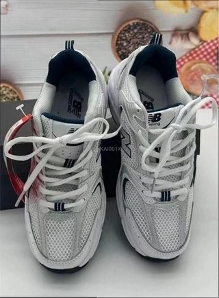 New Balance 530 Talla 38.5 Blanco/Azul